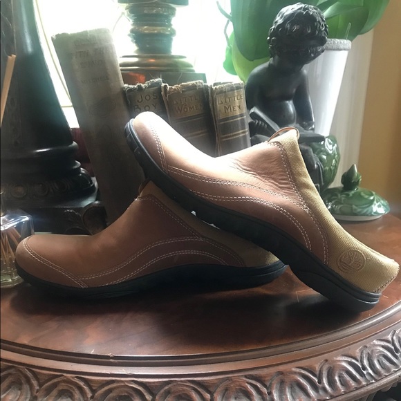 💋SOLD💋Timberland Anti-Fatigue mules - NWOT - Picture 2 of 3